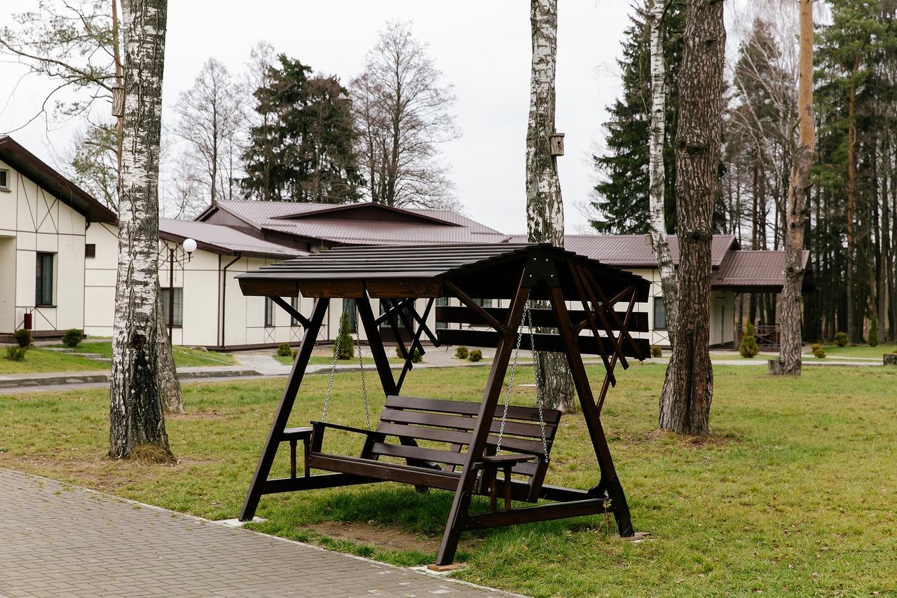 Baza Otdykha Chaika Zhodzina Exterior photo
